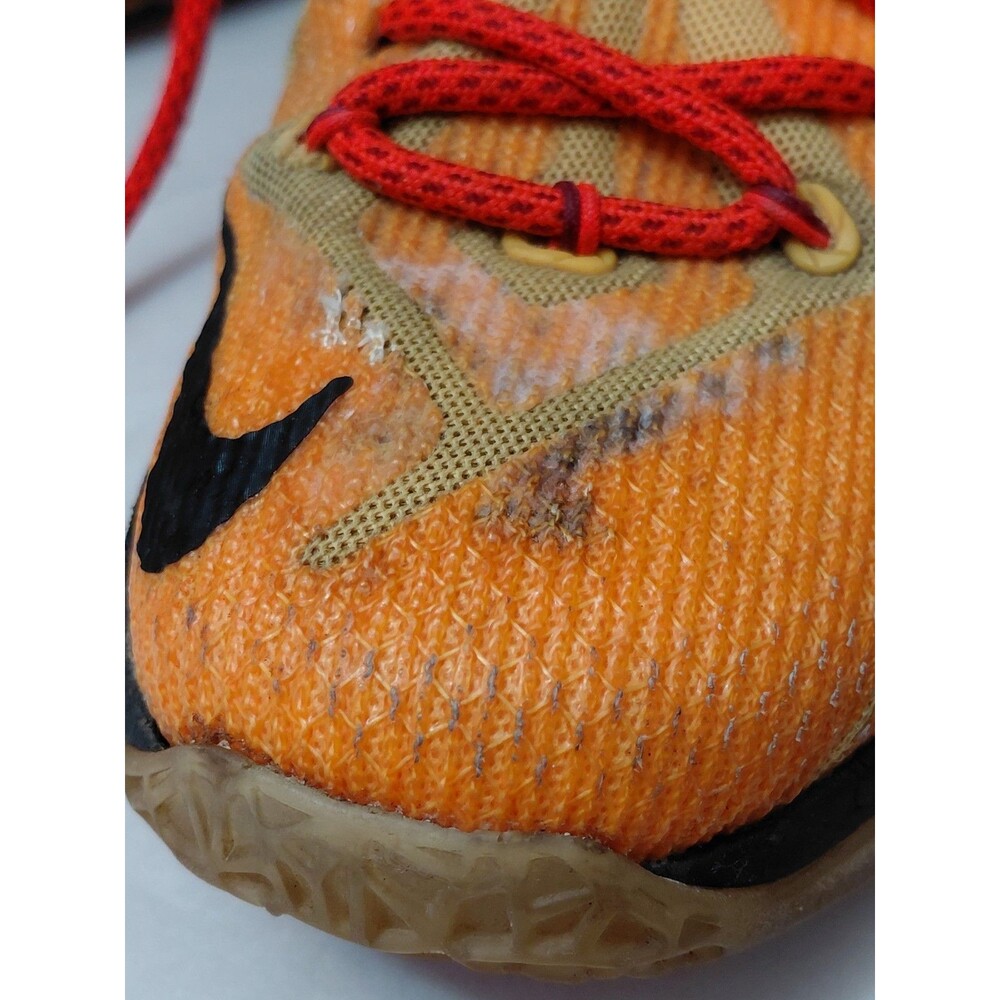 Nike Lebron 12 CLE Cleaveland Witness Men's Size 8.5- 684593-830 - Picture 9 of 10